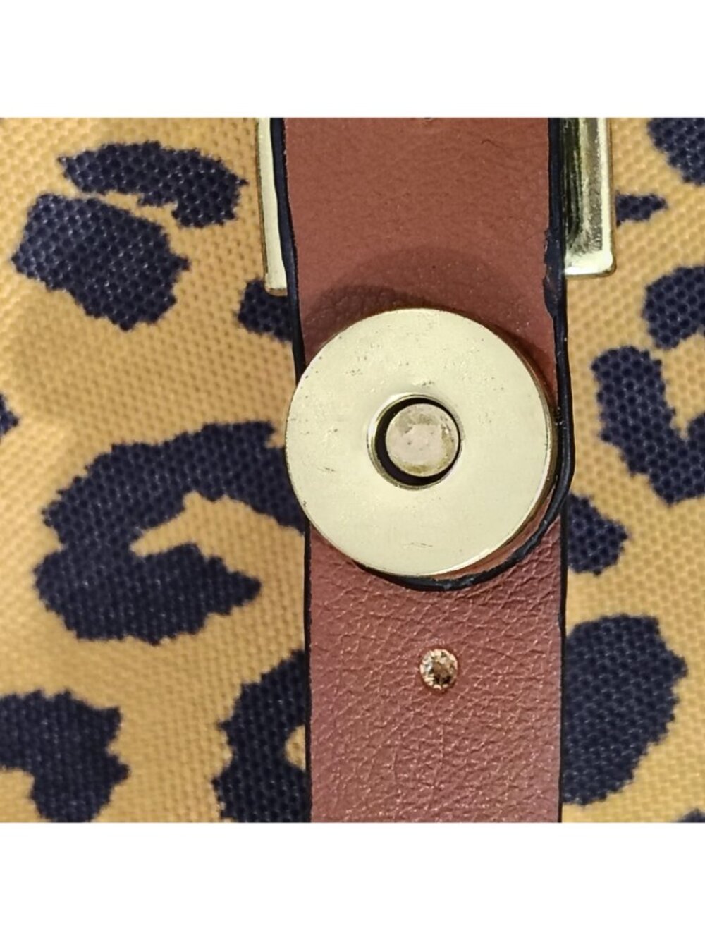 No Boundaries Cargo Backpack Leopard Print Yellow Black Magnetic Snap Pockets - Picture 15 of 16